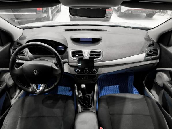 Renault Fluence I с пробегом 2012 года, цена 550 000 рублей, 176799 км, седан, Автокод Объявления