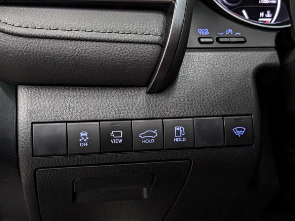 Toyota Camry VIII (XV70) Рестайлинг с пробегом 2021 года, цена 3 750 000 рублей, 5674 км, седан, Автокод Объявления