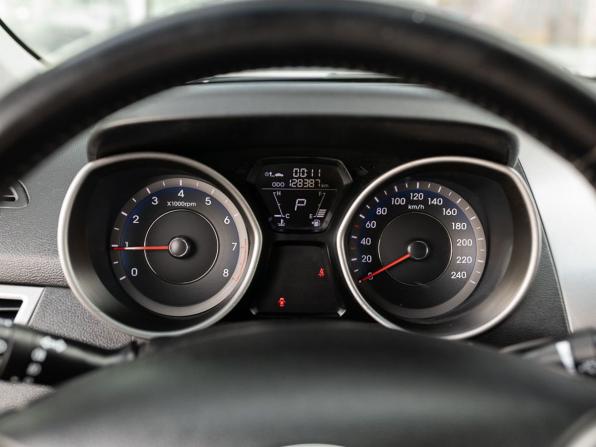 Hyundai Elantra V (MD) с пробегом 2012 года, цена 970 000 рублей, 128386 км, седан, Автокод Объявления