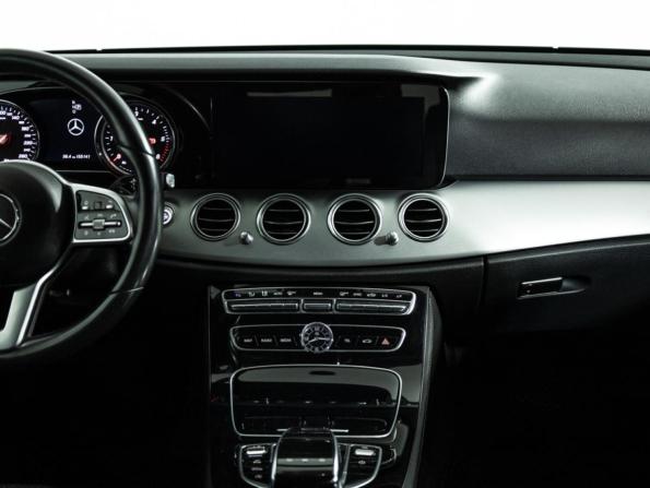 Mercedes-Benz E-Класс V (W213 S213 C238) с пробегом 2020 года, цена 2 450 000 рублей, 155130 км, седан, Автокод Объявления