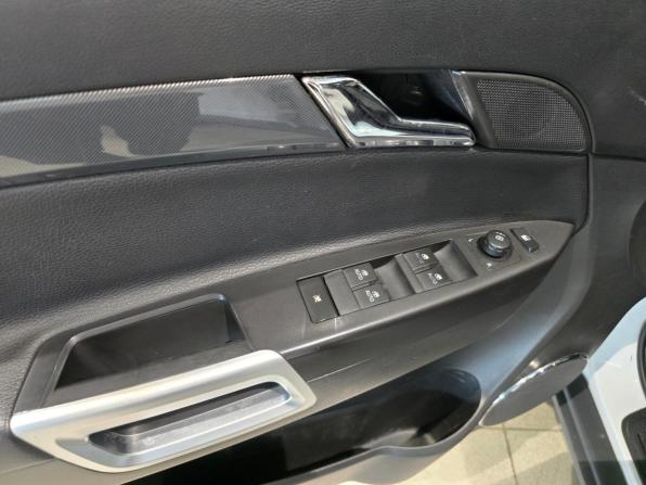 Opel Antara I Рестайлинг с пробегом 2013 года, цена 930 000 рублей, 220001 км, внедорожник, Автокод Объявления