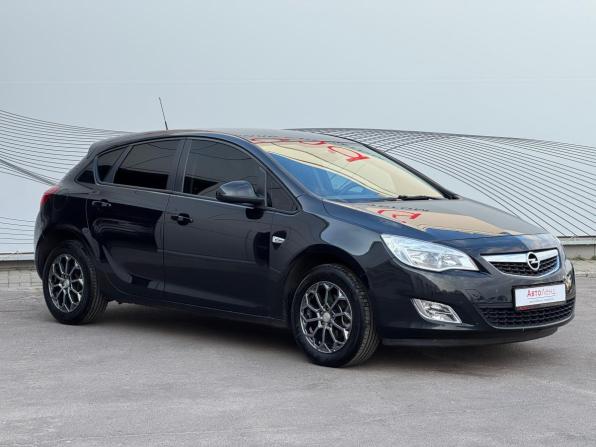 Opel Astra J с пробегом 2011 года, цена 599 000 рублей, 185159 км, хэтчбек, Автокод Объявления