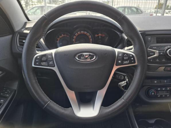 Lada (ВАЗ) Vesta I с пробегом 2021 года, цена 920 000 рублей, 130000 км, седан, Автокод Объявления