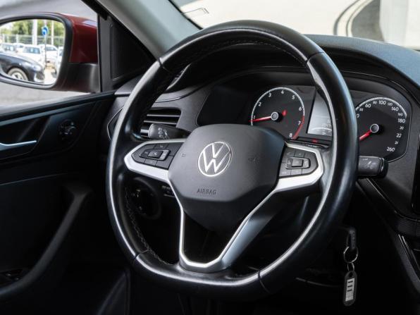 Volkswagen Polo VI с пробегом 2021 года, цена 1 230 000 рублей, 204745 км, лифтбек, Автокод Объявления