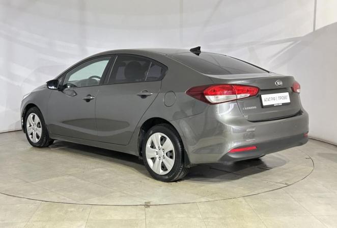 Kia Cerato III Рестайлинг (Classic) с пробегом 2017 года, цена 1 260 000 рублей, 200504 км, седан, Автокод Объявления