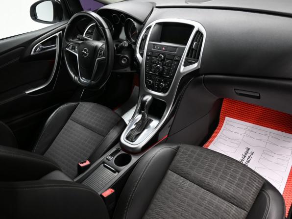 Opel Astra J Рестайлинг с пробегом 2013 года, цена 1 145 000 рублей, 154975 км, хэтчбек, Автокод Объявления