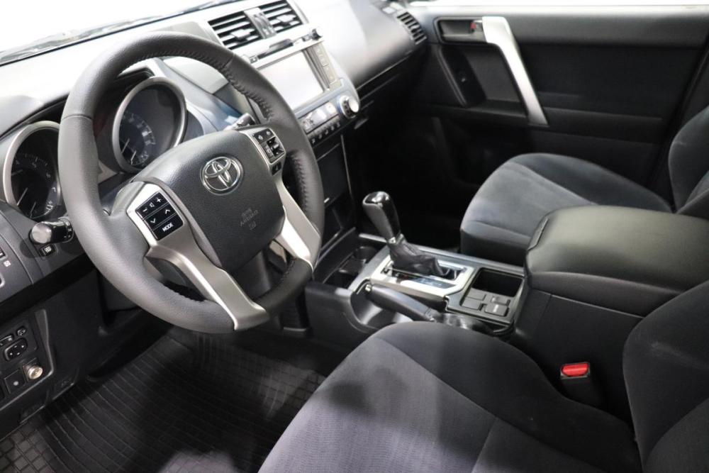 Toyota Land Cruiser Prado 150 Series Рестайлинг 1 Иркутск  - изображение 18