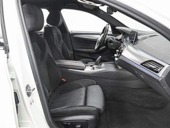 BMW 5 серии VII (G30/G31/G38) с пробегом 2019 года, цена 3 894 111 рублей, 96090 км, седан, Автокод Объявления
