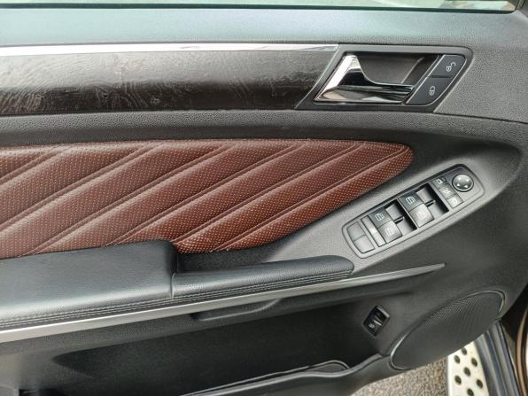 Mercedes-Benz GL-Класс I (X164) Рестайлинг с пробегом 2012 года, цена 2 199 000 рублей, 174681 км, внедорожник, Автокод Объявления