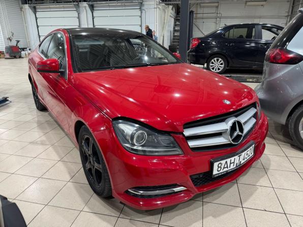 Mercedes-Benz C-Класс III (W204) Рестайлинг с пробегом 2012 года, цена 1 344 000 рублей, 147314 км, купе, Автокод Объявления