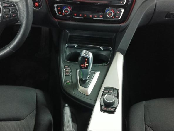 BMW 3 серии VI (F3x) Рестайлинг с пробегом 2015 года, цена 1 599 000 рублей, 180000 км, седан, Автокод Объявления