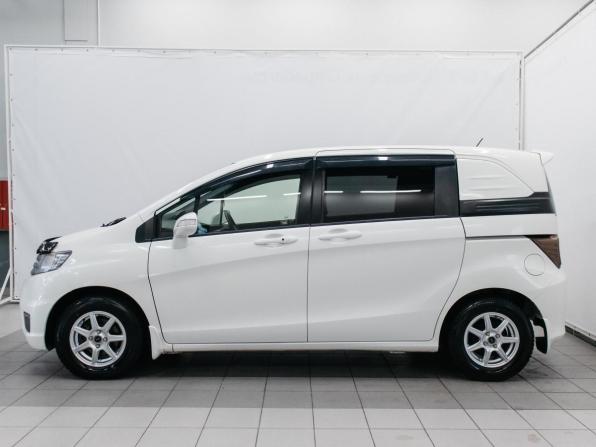 Honda Freed I Рестайлинг с пробегом 2012 года, цена 1 220 000 рублей, 86386 км, компактвэн, Автокод Объявления
