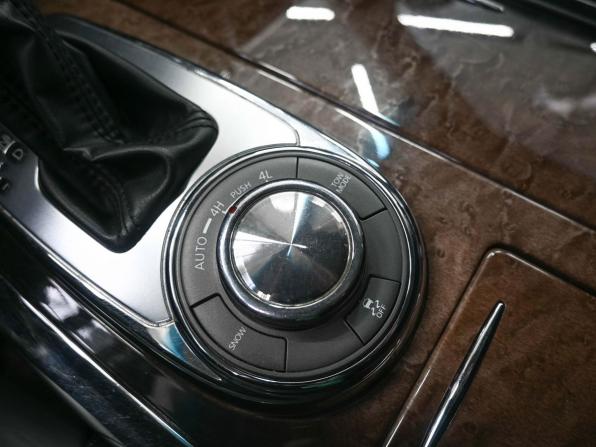 Infiniti QX56 II с пробегом 2011 года, цена 1 999 900 рублей, 288800 км, внедорожник, Автокод Объявления