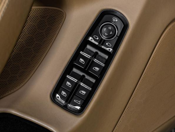 Porsche Panamera I Рестайлинг с пробегом 2014 года, цена 2 499 000 рублей, 217510 км, лифтбек, Автокод Объявления