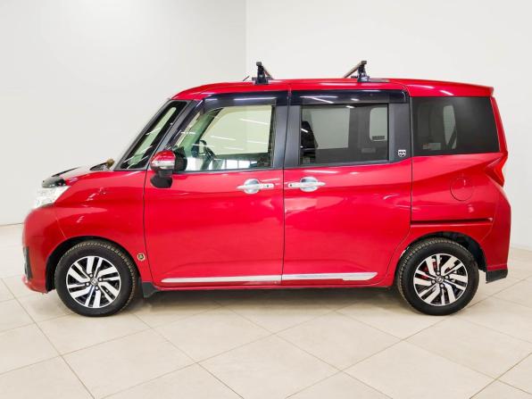Toyota Roomy I с пробегом 2017 года, цена 786 300 рублей, 149974 км, микровэн, Автокод Объявления