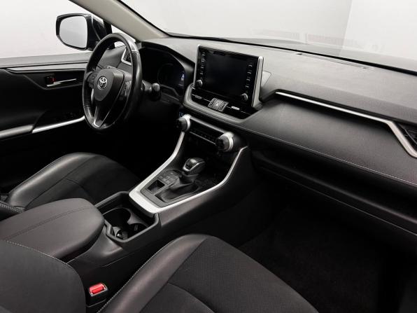 Toyota RAV4 V (XA50) с пробегом 2022 года, цена 3 199 000 рублей, 117432 км, внедорожник, Автокод Объявления