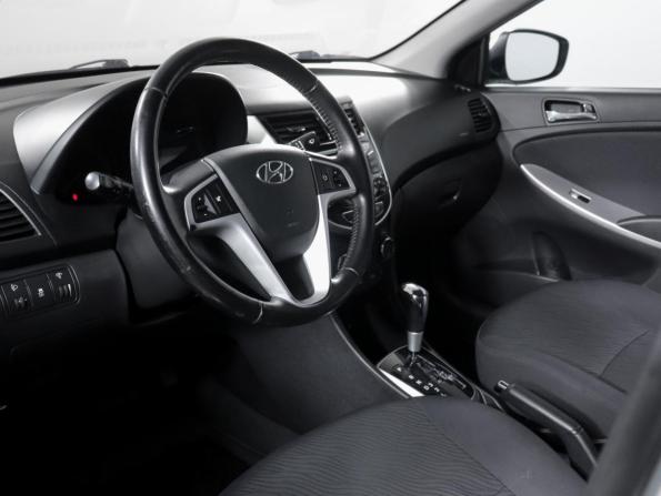 Hyundai Solaris I с пробегом 2012 года, цена 680 000 рублей, 154022 км, седан, Автокод Объявления