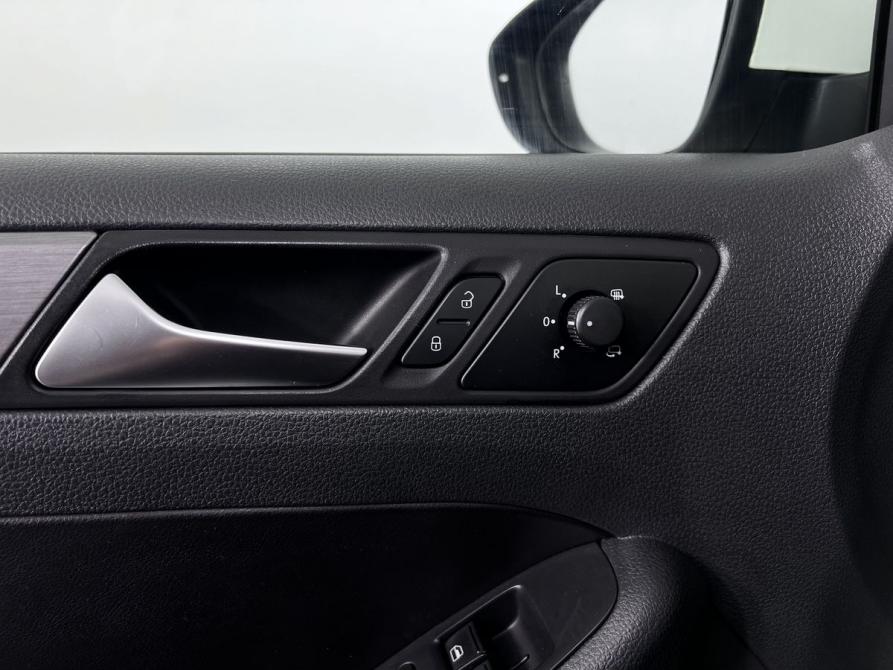 Volkswagen Jetta VI Рестайлинг Калининград  - изображение 17