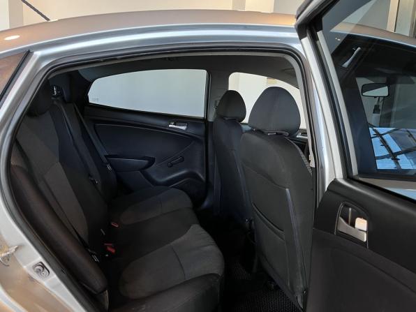 Hyundai Solaris I с пробегом 2012 года, цена 675 000 рублей, 168172 км, седан, Автокод Объявления