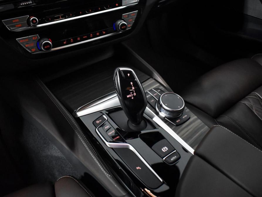 BMW 5 серии VII (G30/G31/G38) Рестайлинг Санкт-Петербург  - изображение 12