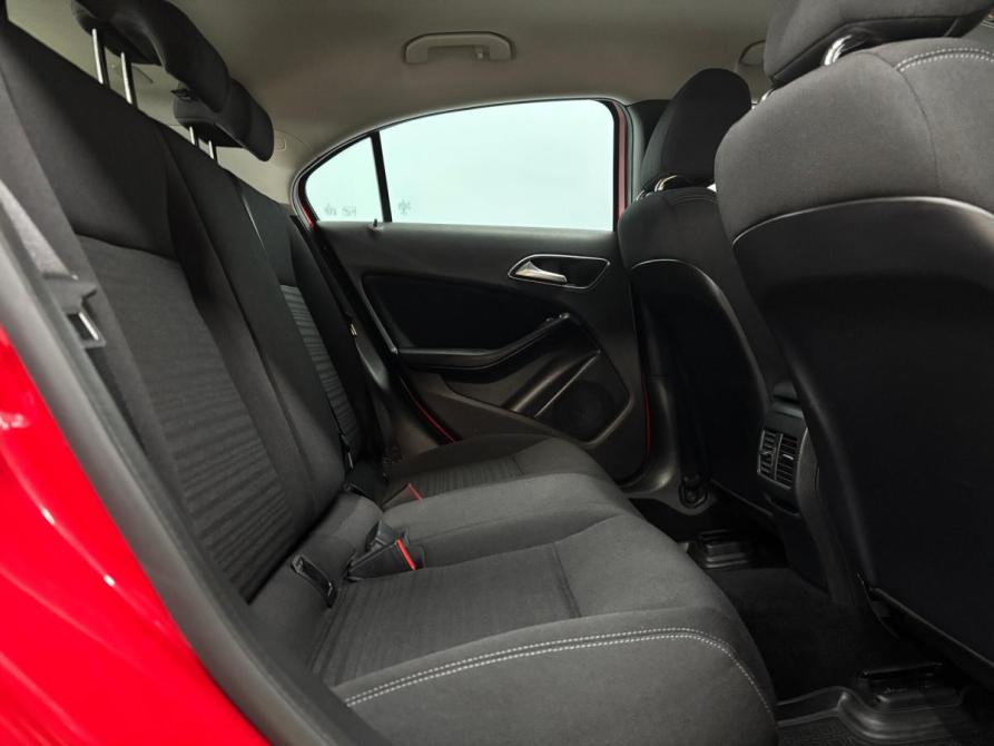 Mercedes-Benz A-Класс III (W176) Набережные Челны  - изображение 24