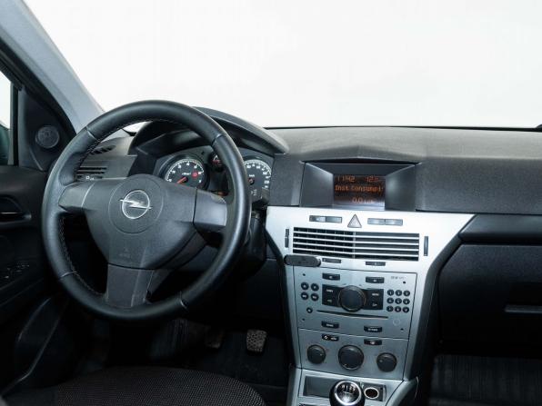 Opel Astra H Рестайлинг с пробегом 2013 года, цена 650 000 рублей, 195000 км, хэтчбек, Автокод Объявления