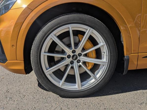 Audi Q8 I (4M) с пробегом 2018 года, цена 5 290 000 рублей, 105167 км, внедорожник, Автокод Объявления