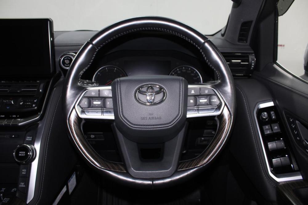 Toyota Land Cruiser 300 Series Владивосток  - изображение 24