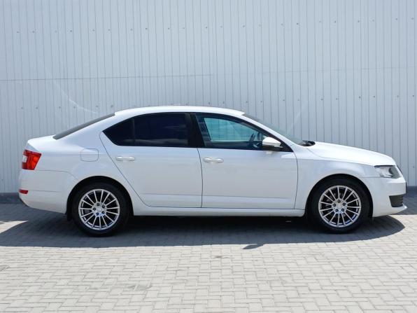 Skoda Octavia III (A7) с пробегом 2013 года, цена 1 099 000 рублей, 232500 км, лифтбек, Автокод Объявления
