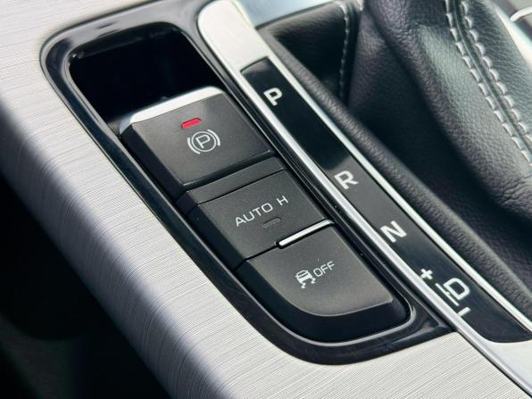 Geely Atlas I с пробегом 2019 года, цена 1 567 000 рублей, 115927 км, внедорожник, Автокод Объявления