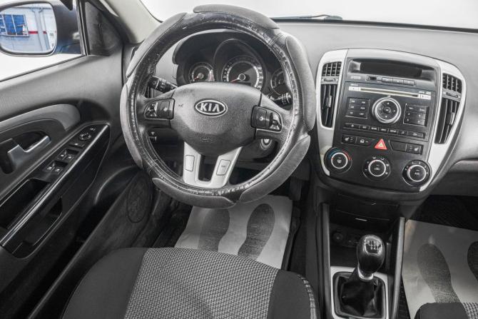 Kia Ceed I Рестайлинг с пробегом 2011 года, цена 839 000 рублей, 244000 км, хэтчбек, Автокод Объявления