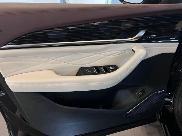 Geely Monjaro I с пробегом 2023 года, цена 3 240 000 рублей, 69968 км, внедорожник, Автокод Объявления