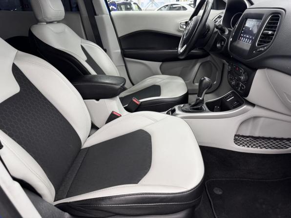 Jeep Compass II с пробегом 2019 года, цена 2 070 000 рублей, 46926 км, внедорожник, Автокод Объявления