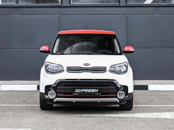 Kia Soul II Рестайлинг с пробегом 2017 года, цена 1 699 000 рублей, 93020 км, хэтчбек, Автокод Объявления
