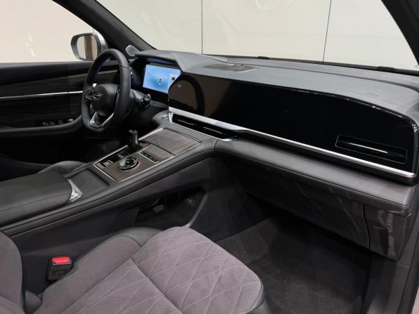 Geely Monjaro I Рестайлинг с пробегом 2026 года, цена 4 600 000 рублей, 7 км, внедорожник, Автокод Объявления