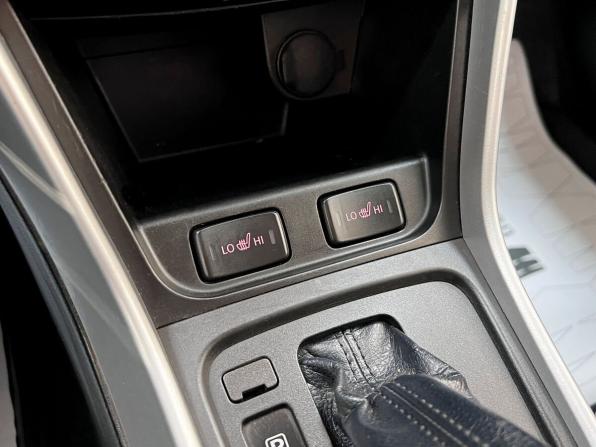Suzuki SX4 II (S-Cross) с пробегом 2013 года, цена 995 000 рублей, 238154 км, хэтчбек, Автокод Объявления