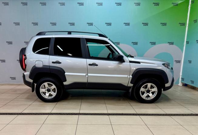 Lada (ВАЗ) Niva Travel I с пробегом 2023 года, цена 1 050 000 рублей, 33611 км, внедорожник, Автокод Объявления