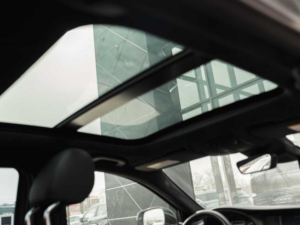 Infiniti QX30 с пробегом 2018 года, цена 1 970 000 рублей, 153100 км, внедорожник, Автокод Объявления