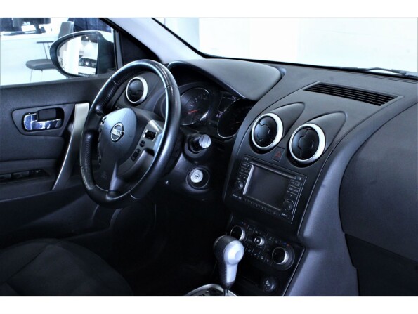 Nissan Qashqai I Рестайлинг с пробегом 2012 года, цена 1 346 900 рублей, 143000 км, offers.body_type.unknown, Автокод Объявления