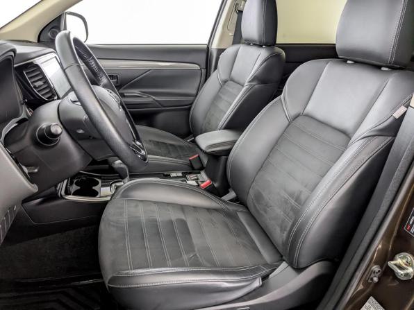 Mitsubishi Outlander III Рестайлинг 3 с пробегом 2021 года, цена 2 750 000 рублей, 65267 км, внедорожник, Автокод Объявления