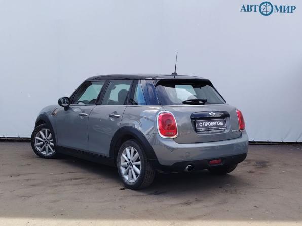 Mini Hatch III (F55/F56) с пробегом 2018 года, цена 1 365 000 рублей, 206038 км, хэтчбек, Автокод Объявления