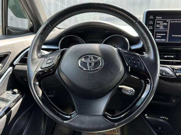 Toyota C-HR I Рестайлинг с пробегом 2020 года, цена 2 349 000 рублей, 74000 км, внедорожник, Автокод Объявления