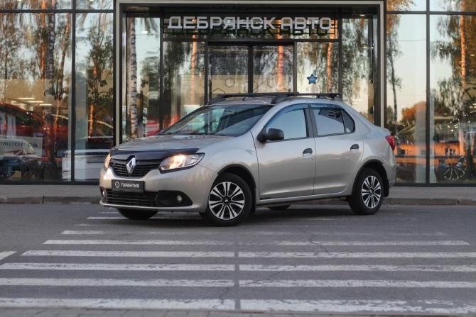 Renault Logan II с пробегом 2017 года, цена 785 000 рублей, 129986 км, седан, Автокод Объявления