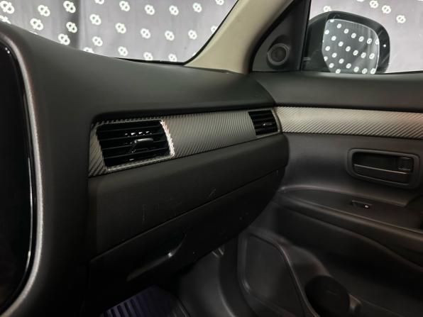 Mitsubishi Outlander III Рестайлинг 2 с пробегом 2017 года, цена 1 980 000 рублей, 116200 км, внедорожник, Автокод Объявления