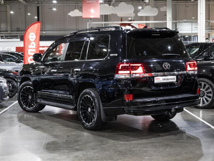 Toyota Land Cruiser 200 Series Рестайлинг 2 Санкт-Петербург  - изображение 11