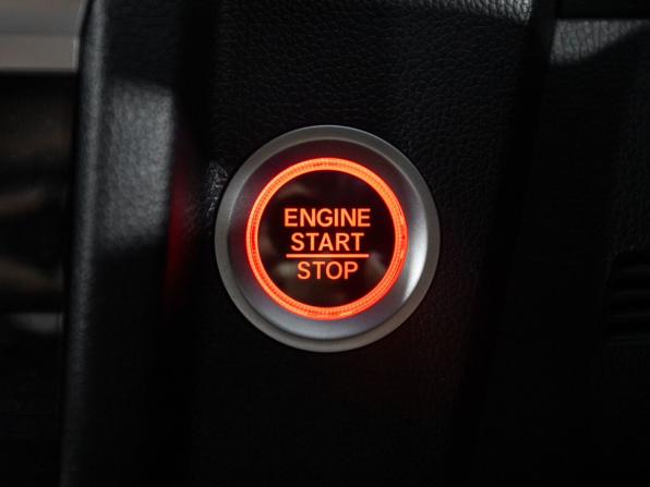 Honda Fit III Рестайлинг с пробегом 2019 года, цена 1 099 500 рублей, 85428 км, хэтчбек, Автокод Объявления