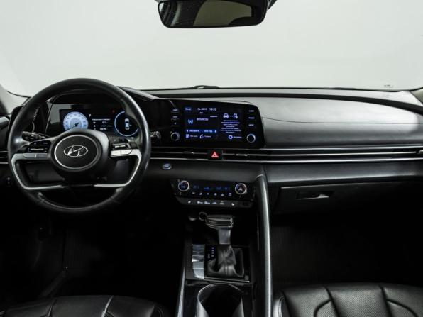 Hyundai Elantra VII (CN7) с пробегом 2021 года, цена 1 879 000 рублей, 104000 км, седан, Автокод Объявления