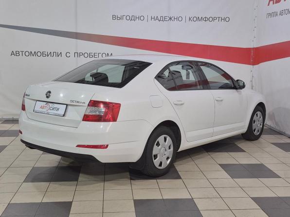 Skoda Octavia III (A7) с пробегом 2014 года, цена 1 300 000 рублей, 140000 км, лифтбек, Автокод Объявления