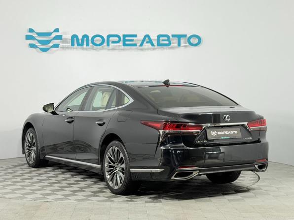 Lexus LS V с пробегом 2018 года, цена 5 600 000 рублей, 73161 км, седан, Автокод Объявления