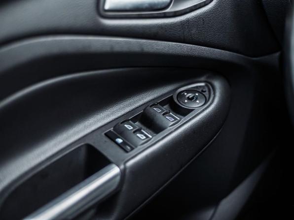 Ford Kuga II Рестайлинг с пробегом 2018 года, цена 1 615 000 рублей, 104704 км, внедорожник, Автокод Объявления